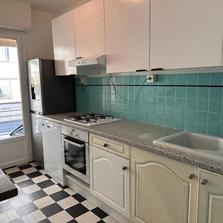 3 Bedroom In Walking Distance To The Palais Des Festivals And Croisette Beaches - 2170