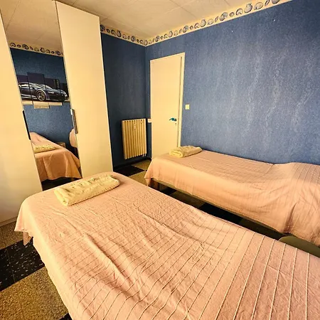 3 Bedroom In Walking Distance To The Palais Des Festivals And Croisette Beaches - 2170